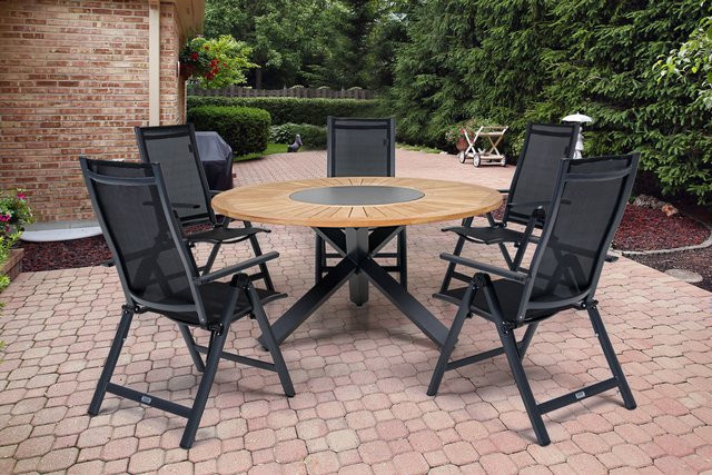 OUTFLEXX Garten-Essgruppe aus Aluminium, Teakholz und Textilene in Anthrazit Matt mit rundem Esstisch Ø 150 cm und 5 Klappstühlen - Bild 1