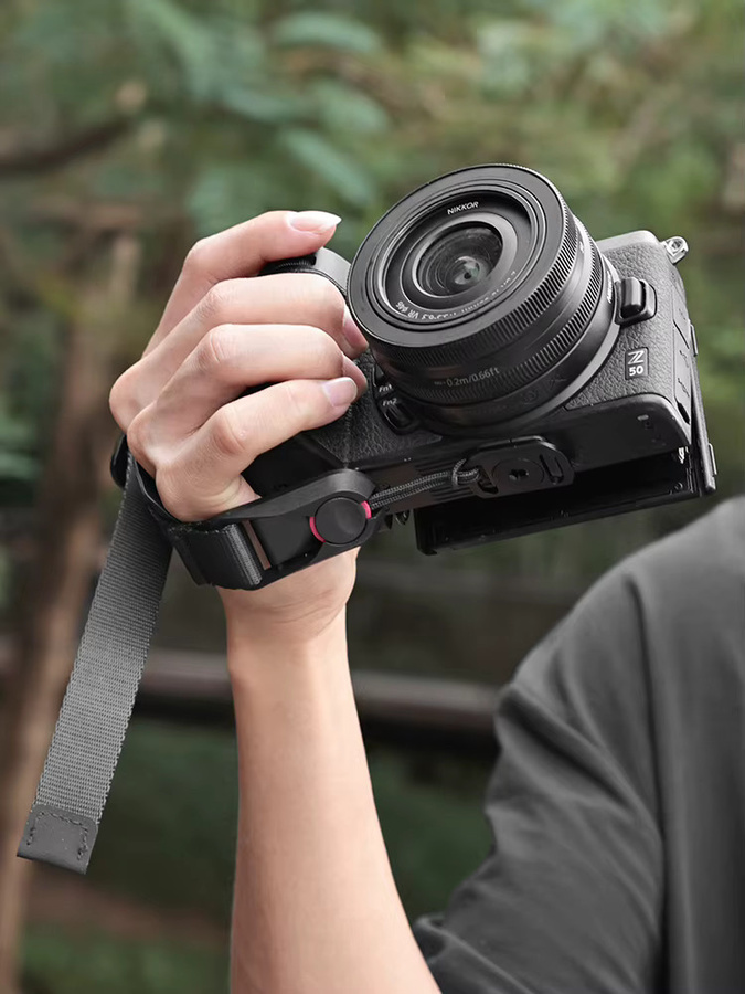 LVSHE Kamera-Handschlaufe aus Kunstleder für DSLR-Kameras, kompatibel mit Nikon, Canon, Fuji und Sony, Farben: Rot, Pink, Schwarz - Bild 6