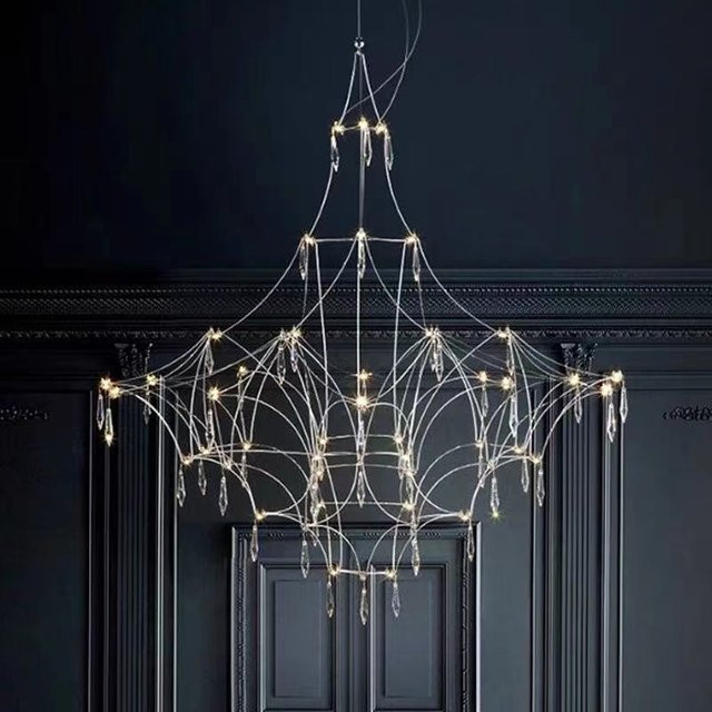 TAONUANSHU LED-Deckenpendelleuchte in Silber mit transparentem Kristall für Wohnzimmer und Esszimmer - Bild 1