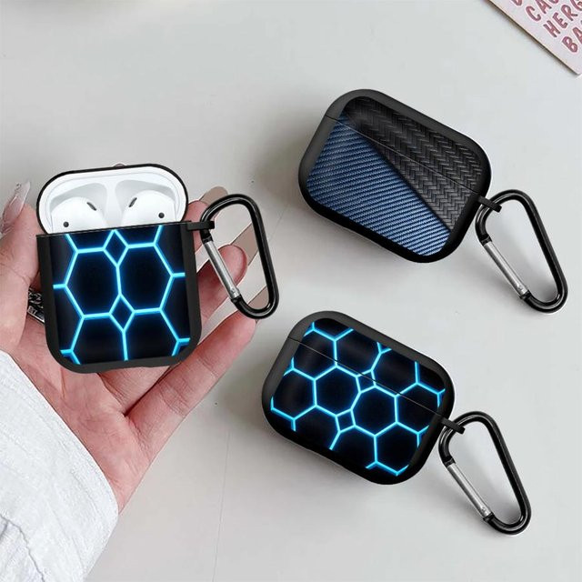 Schutzhülle aus Kohlefaser für Apple AirPods in Schwarz - Bild 1