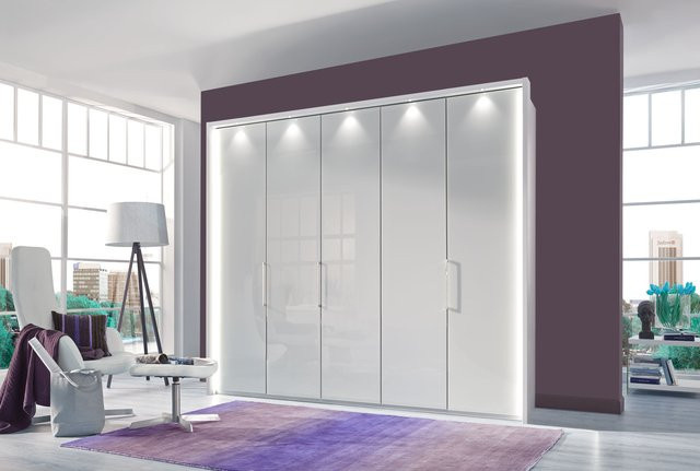 Kleiderschrank Rolf Weber in Weiß mit Glastüren und integrierter Beleuchtung, B/T/H: 250 x 58 x 216 cm - Bild 1