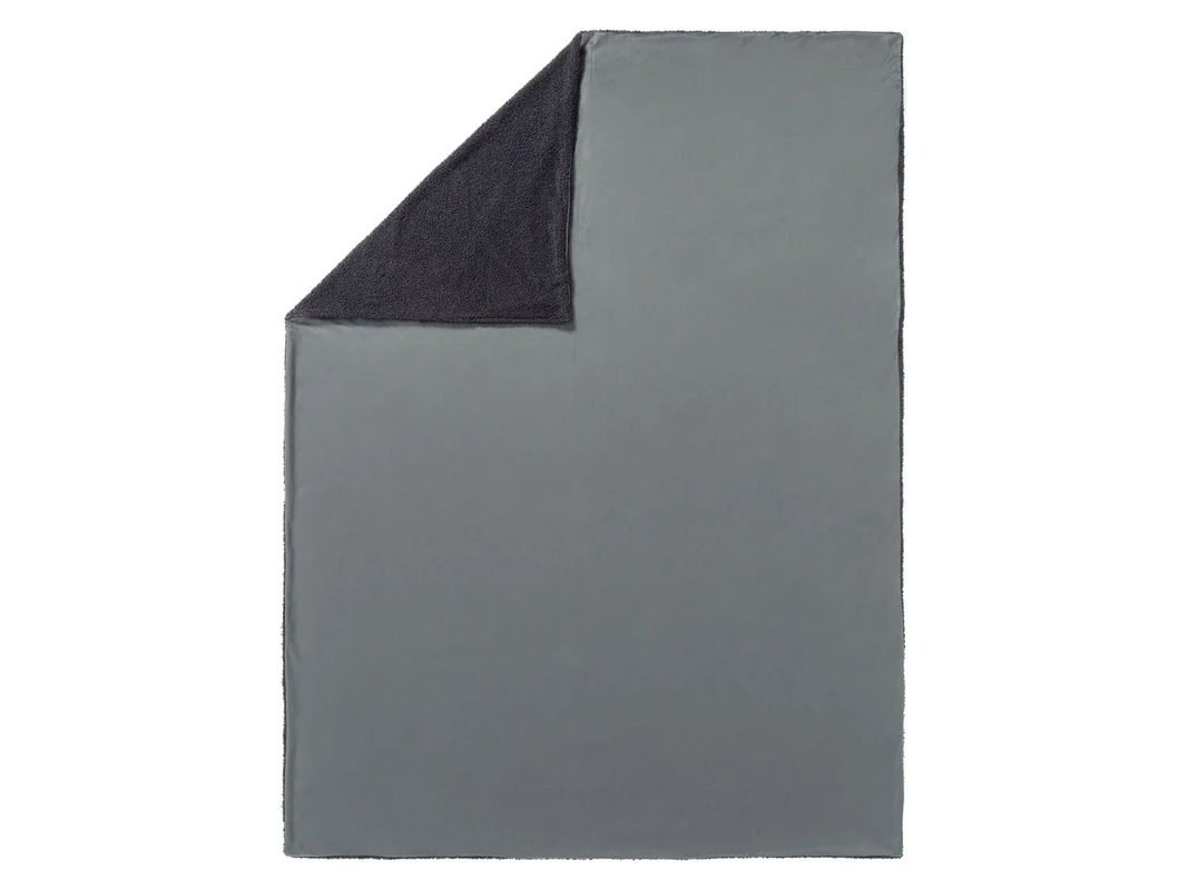 LIVARNO HOME Kuscheldecke Teddyfleece in Grau, B: 150 cm, L: 200 cm - Bild 3