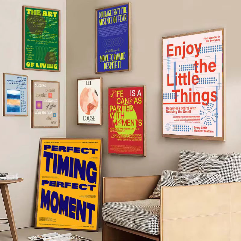 Minimalistisches Typografie-Kunstposter von Potdemiel als abstraktes Leinwandgemälde in Mehrfarbig, Hochformat und Rechteckig zur Wandmontage - Bild 3