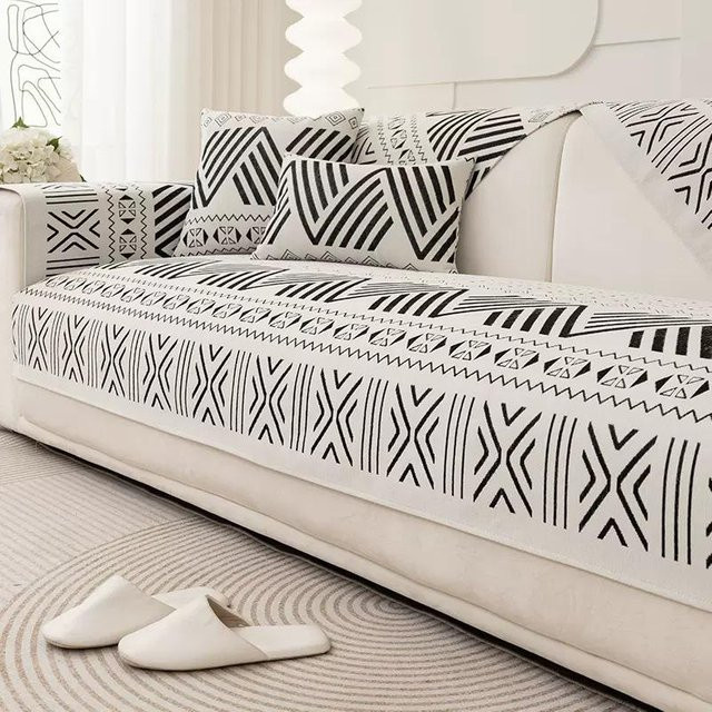 Böhmen Sofa Abdeckung aus weißem Jacquard-Chenille mit Kissen, Breite: 70 cm x Höhe: 70 cm - Bild 1