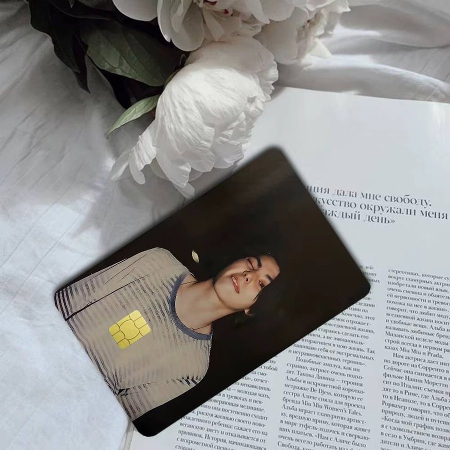 Nijiro Murakami Actor Kreditkarten Skin Sticker in Multicolour für Bankkarten und Metrokarten - Bild 5