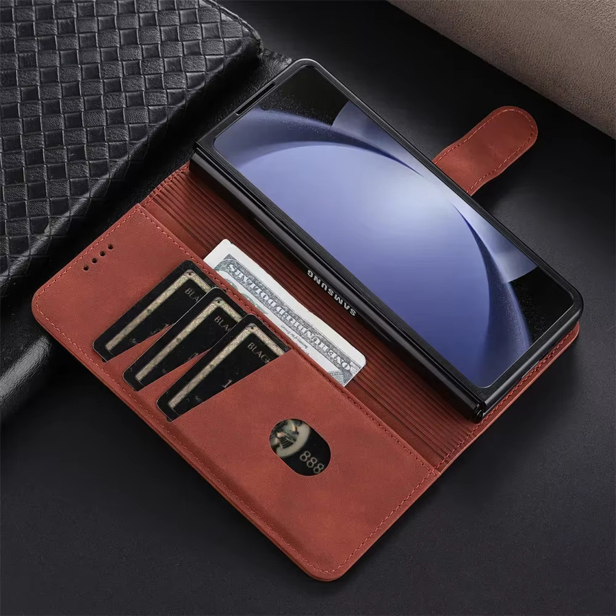 Lederhülle mit Kartensteckplatz und Ständer für Samsung Galaxy Z Fold6, Z Fold5, Z Fold4, Z Fold3 5G in Braun - Bild 3