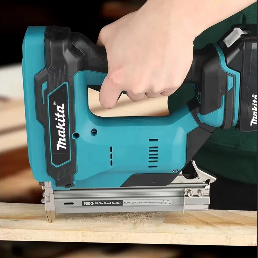 Makita DFN350 Akku-Dünnlöt-Nagler für 15-30mm Nägel mit 18V 6Ah Akku - Bild 5