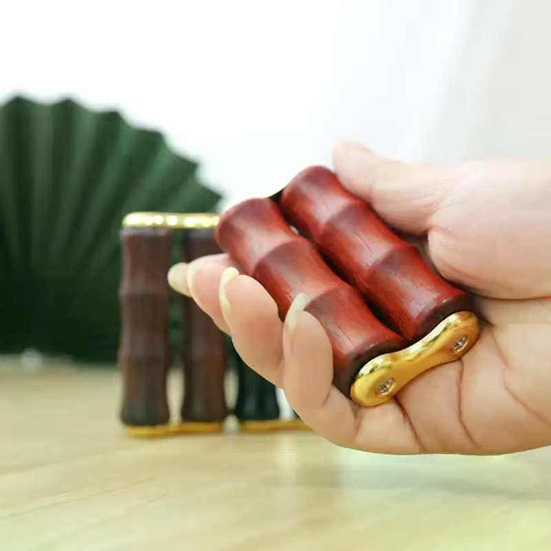 Sandelholz Fingermassagegerät für Fingergelenke - Bild 2
