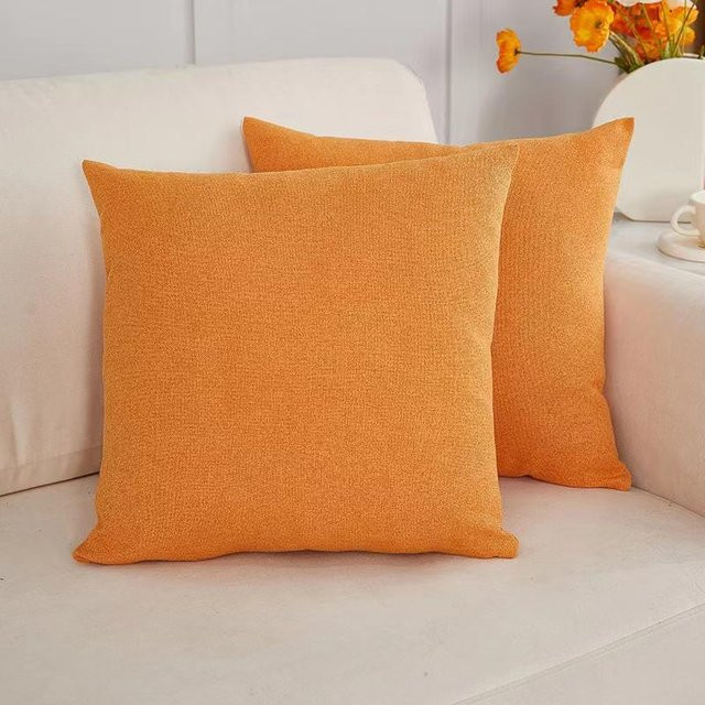 Flauschiger Kissenbezug im nordischen Stil von JMG Clothing, Farbe Orange, B/T: 45 x 45 cm - Bild 1