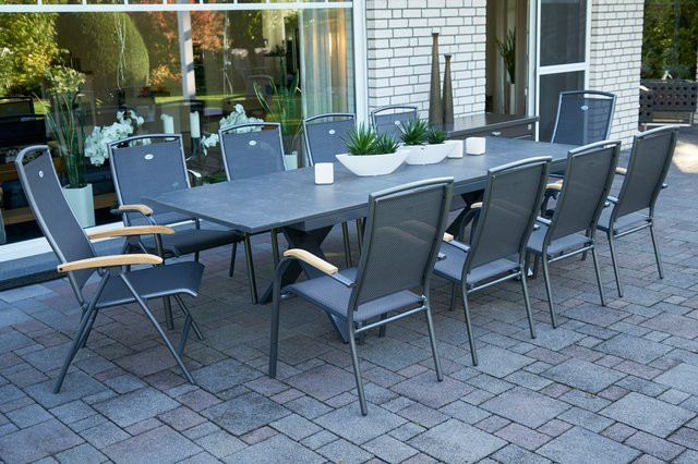 Hartman Garten-Essgruppe Xanadu / Raffaelo in Anthrazit aus Aluminium und Glaskeramik mit 8 Stapelsesseln und 2 Klappstühlen, Tisch B: 220-280 cm, T: 100 cm - Bild 1