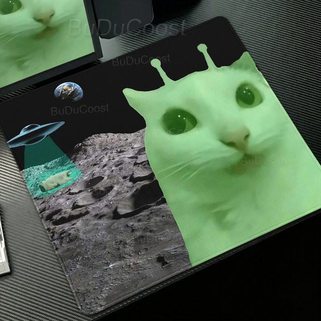 BuDuCoost Emoji Alien Cat Mousepad Tragbares Gummimauspad mit Lockedge-Motiv für Büro und Gaming - Bild 1