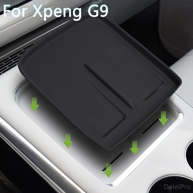 Xpeng G9 Zubehör: Silikon-Schutzmatte für die zentrale Konsole mit kabellosem Lade-Pad und Geräuschreduzierung - Bild 1