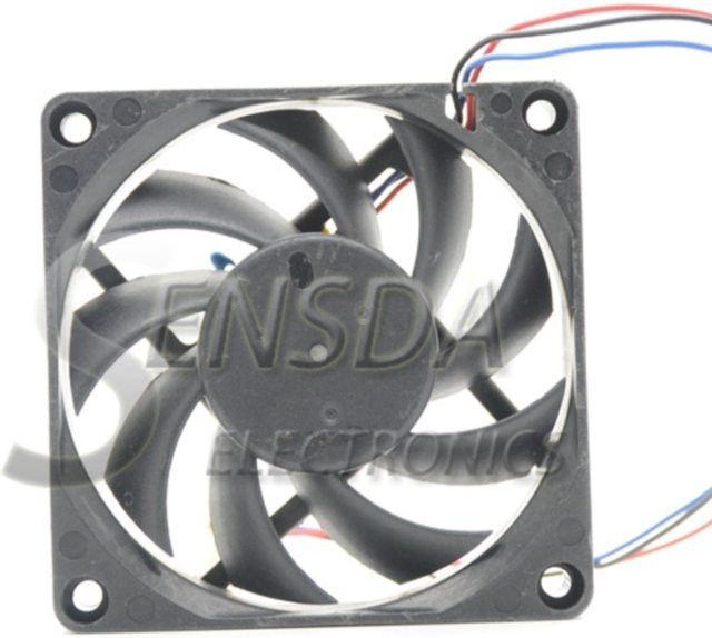 AVC DE07015B12U Server-Lüfter 70mm, 12V 0,7A, 4-Draht PWM, Schwarz - Bild 1