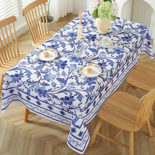 Wasserdichte rechteckige Tischdecke von JMG Household Supplies mit blau-weißem Blumenmuster, B/L/H: 160 x 100 x 0 cm - Bild 1
