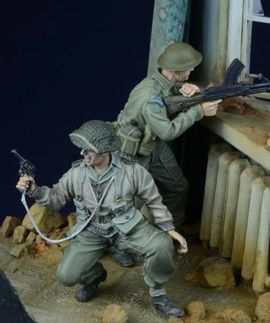 BAANFU Soldaten Harzfiguren, Modellbausätze, Maßstab 1:35, 2-Figuren-Set - Bild 1