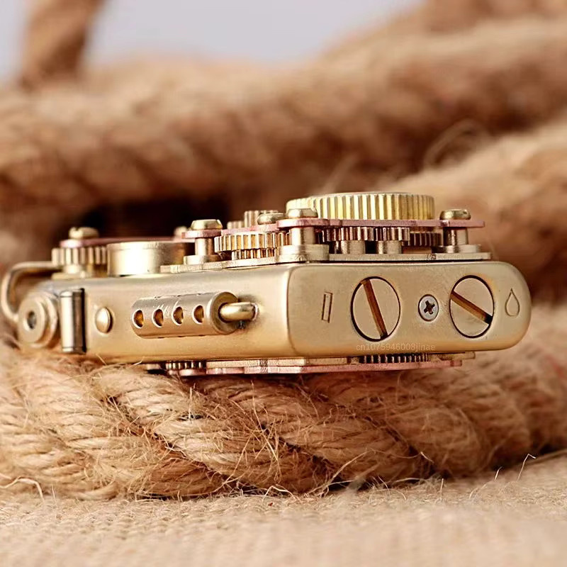 Zorro Personalisiertes Mechanisches Steampunk-Feuerzeug aus Reinkupfer in Gold mit Getriebeverbindung - Bild 3