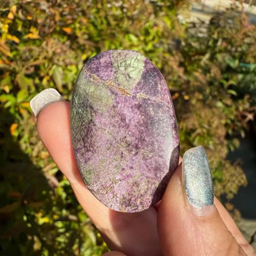 CrystalHola Atlantis-Kristall-Palmenstein in marmoriertem Grün und Violett - Bild 4
