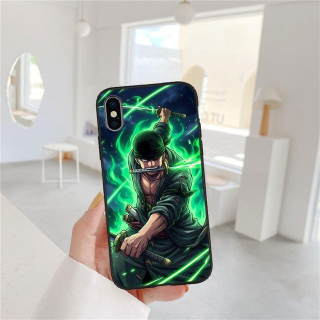 FM45 One Piece Zoro Soft Shell Handyhülle für iPhone in Multicolour - Bild 1