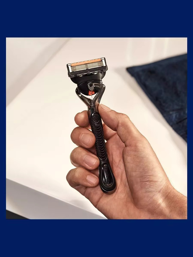 Gillette Fusion 5 ProGlide Rasierer für Herren - Bild 2