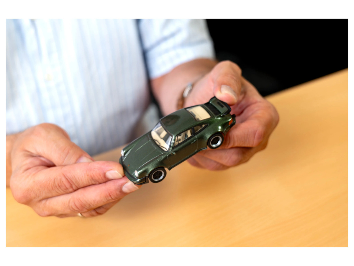 FRANZIS Porsche 911 Turbo Adventskalender 1:43 ab 14 Jahren - Bild 3