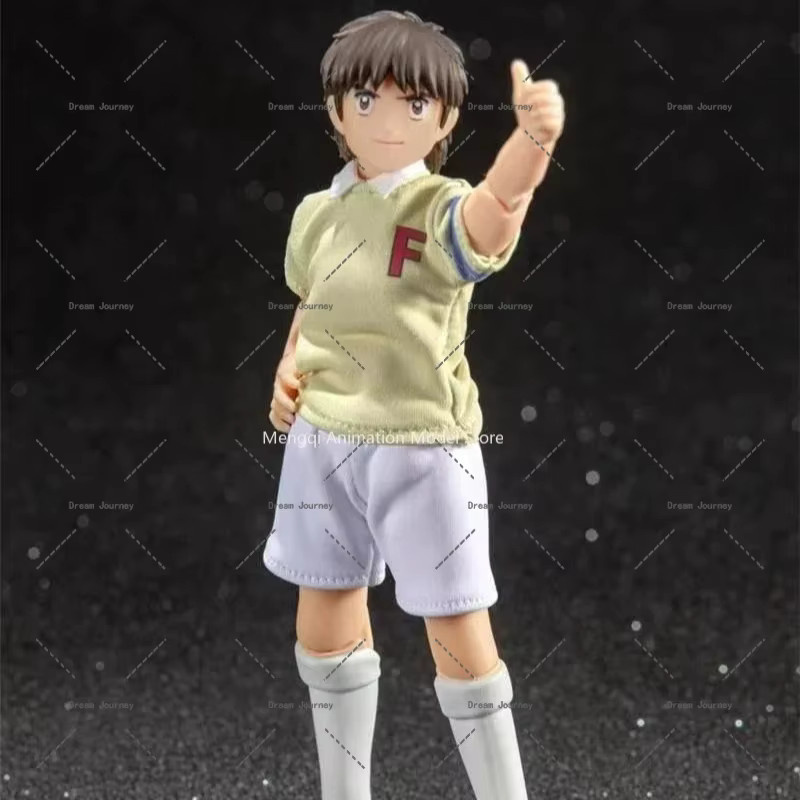 Dasin Model Great Toys Captain Tsubasa Anime-Figur Hikaru Matsuyama / Misugi Jun aus PVC in Gold - Bild 3