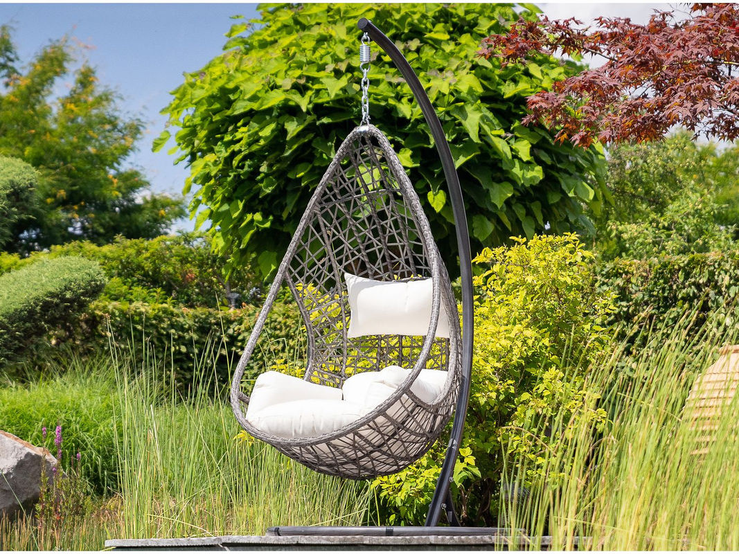 Greemotion Hängesessel Kuba Egg Design aus Rattan und Stahl mit Polsterung in Weiß, Schwarz oder Anthrazit - Bild 4