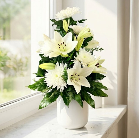 Blumenstrauß Trauer weiß Lilien Chrysanthemen Mixed Greenery