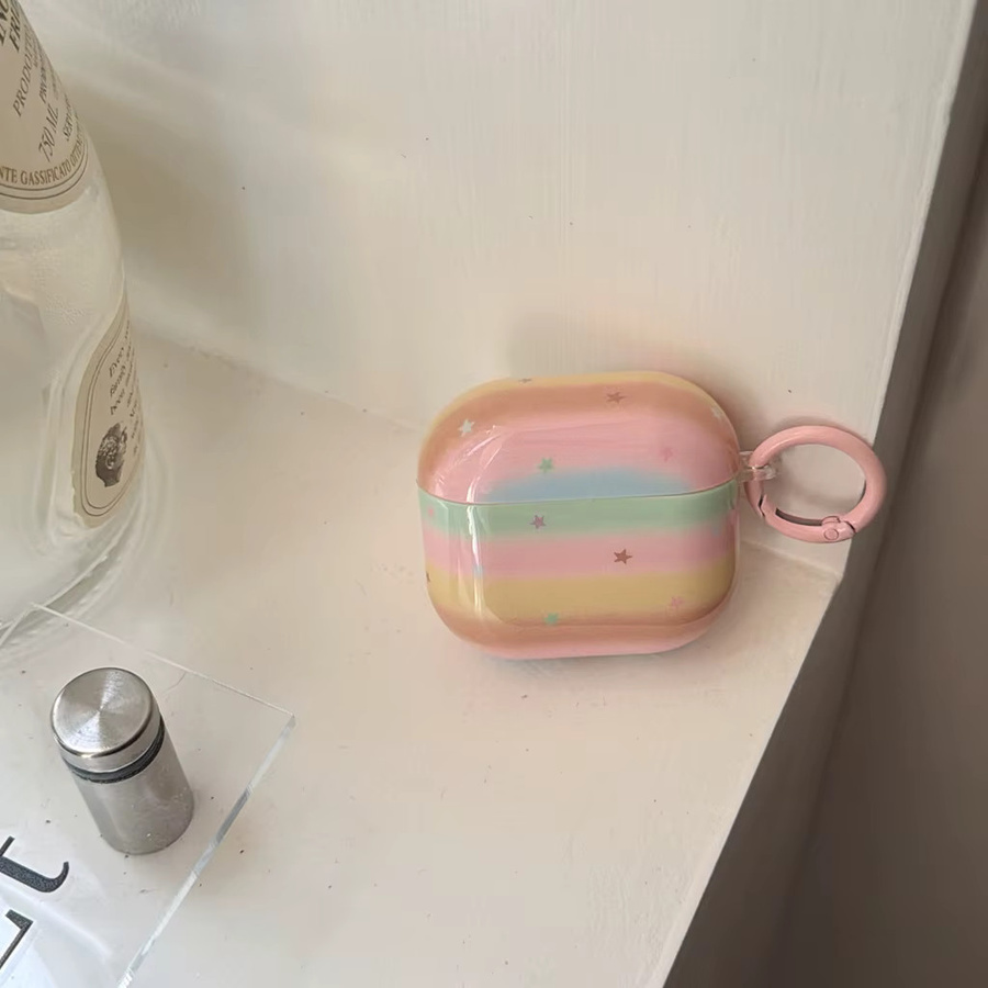 Apple AirPods Schutzhülle im Koreanischen Ins-Style mit Regenbogen-Streifen und Sternen Design in Multicolour inklusive Haken für AirPods 1, 2, 3, 4 und Pro 2/3 - Bild 2