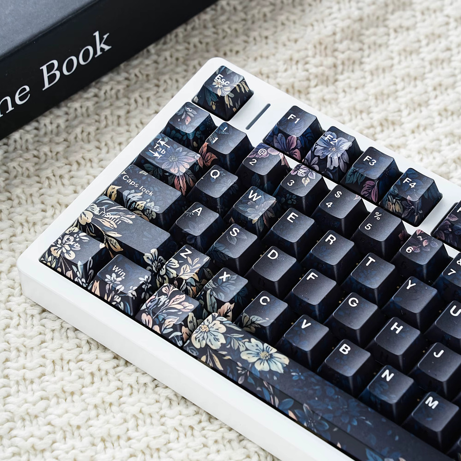 Jaycomia PBT-Tastenkappen mit seitlicher Beleuchtung im Cherry-Profil für mechanische Tastaturen, 131 Tasten, multilingual (Deutsch, Spanisch, Arabisch, Französisch, Russisch, Koreanisch) - Bild 2