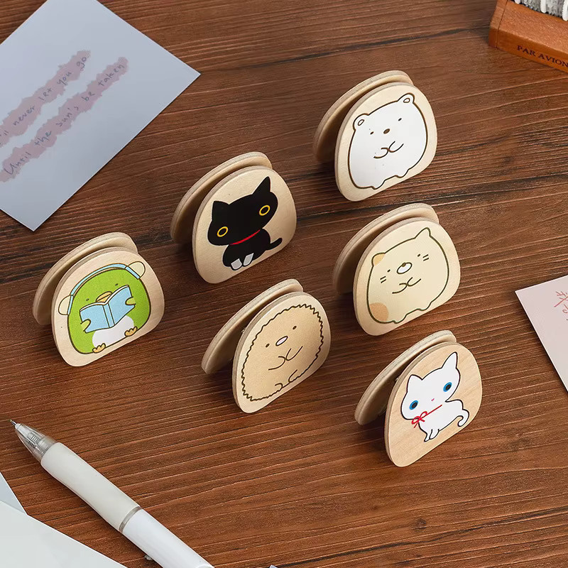 Sumikkogurashi Foto-Clip aus Holz als minimalistischer Schreibtisch-Organizer und Memo-Notizhalter in Braun, Grün und Multicolour - Bild 4