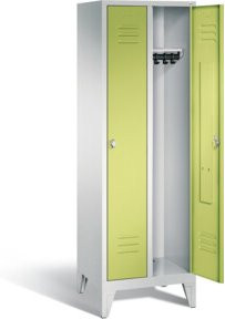 C+P Garderobenschrank Classic aus Stahl mit Front in Viridingrün und Korpus in Lichtgrau, H x B x T: 185 x 61 x 50 cm - Bild 1