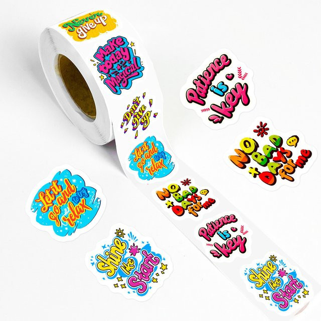 500 Stück bunte Cartoon-Aufkleber mit englischen Sprüchen für Kinder von Anime Worlds Store, ideal für DIY-Tagebücher und Geschenkverpackungen, Mehrfarbig - Bild 1