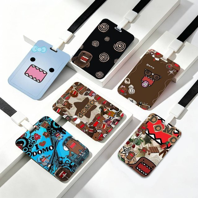 Domo Kun Cartoon Ausweishalter mit Lanyard in Braun aus Kunststoff für Schule und Geschäftsausstellungen - Bild 1