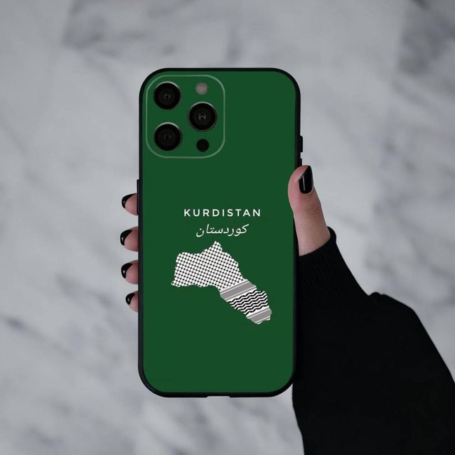Mart43-1 Handyhülle mit Kurdistan Flagge für iPhone 17, 16, 15, 14, 13, 12, 11, XR, Plus und andere Modelle in Schwarz - Bild 1