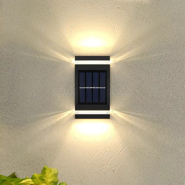 SHENZHITECH Solar-LED-Wandleuchte in Schwarz mit warmweißem Licht für Außenbereich und Garten - Bild 1