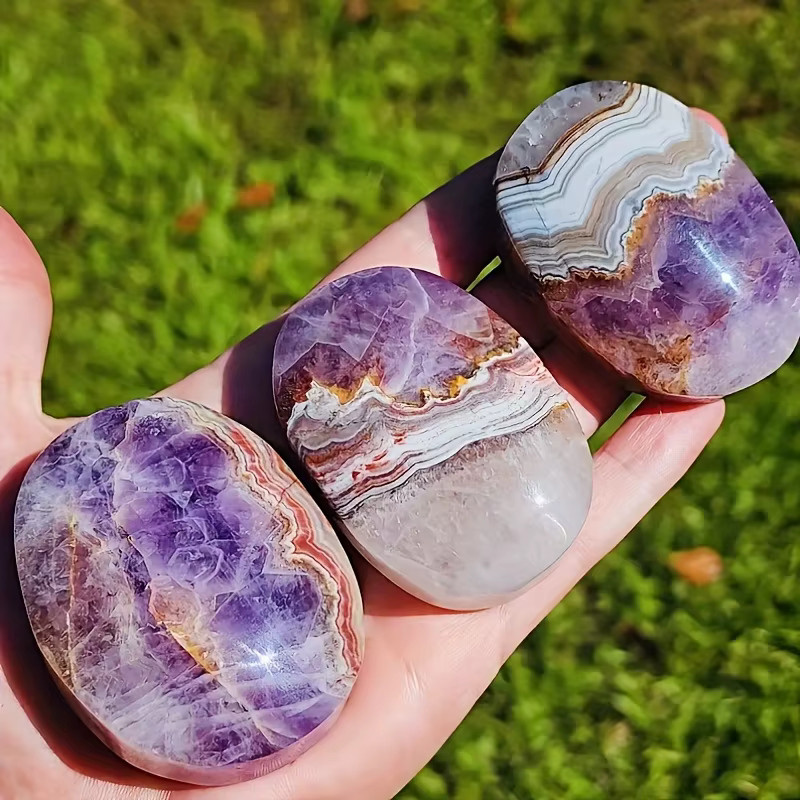 CrystalHola Amethyst-Spitzenachat Handstein in Lila zur Dekoration - Bild 2