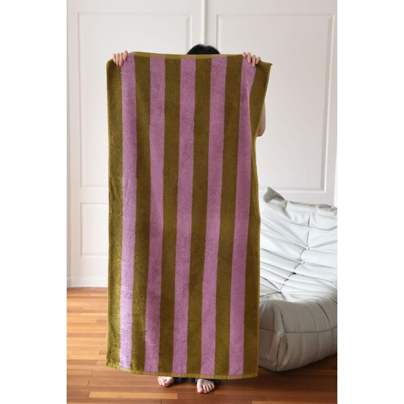 Saugfähiges Baumwollhandtuch im Retro-Stil mit Nadelstreifen, B/H: 70 x 140 cm - Bild 2