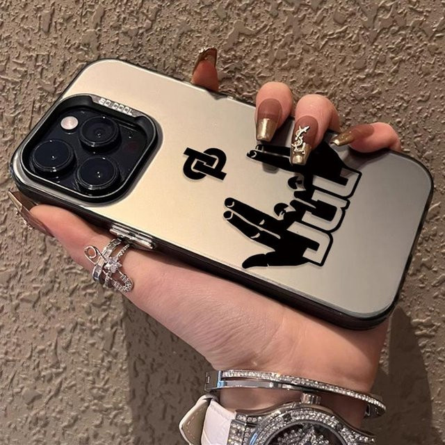Stoßfeste iPhone Hülle mit galvanisiertem Matt-Finish in Silber für iPhone 17 bis iPhone 7 Plus und XR - Bild 1
