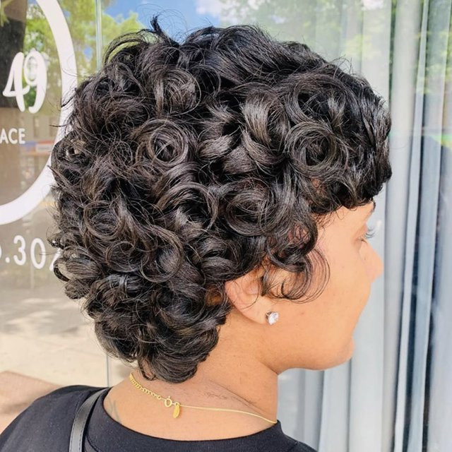 OYM HAIR Echthaar-Perücke, Pixie-Schnitt, lockig, mit Pony - Bild 1