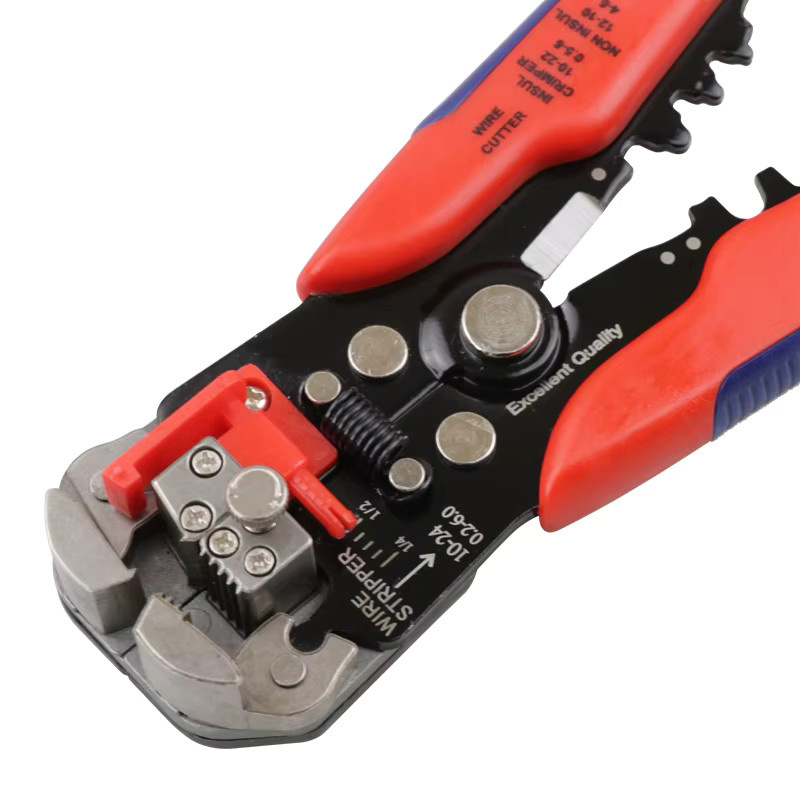 Cowurst 3-in-1 Multifunktionale Abisolierzange in Rot zum Schneiden, Abisolieren und Crimpen - Bild 4