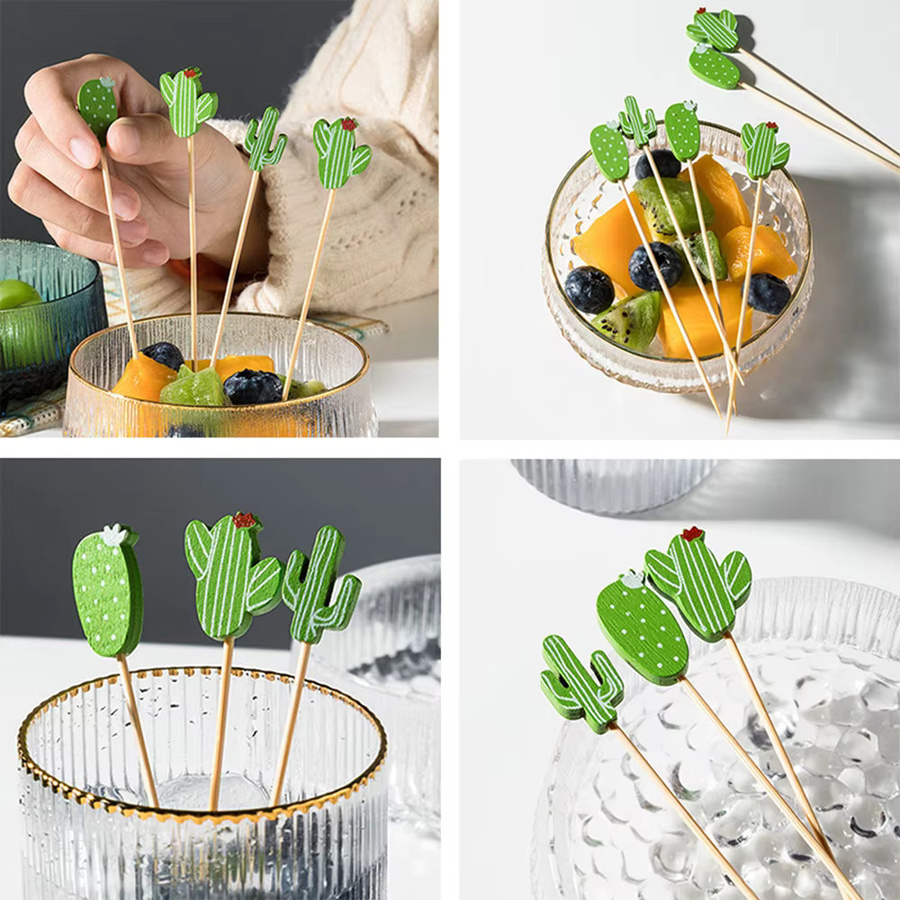 100 Stück Einweg Bambus Spieße in Monstera Perle Blatt Optik für Kuchen Obst und Sandwiches - Bild 2