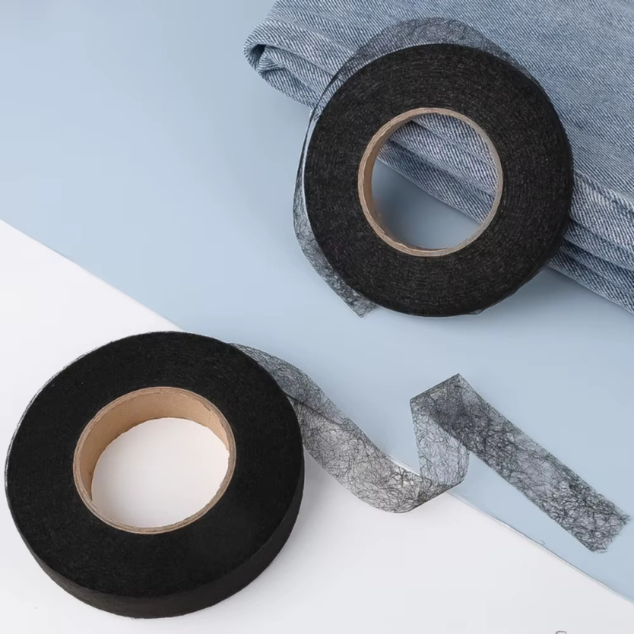 Doppelseitiges Vlies-Einlage-Klebeband zum Aufbügeln in Weiß, 50 m DIY-Nähwerkzeug zum Verkürzen von Kleidung und Hosen säumen - Bild 3