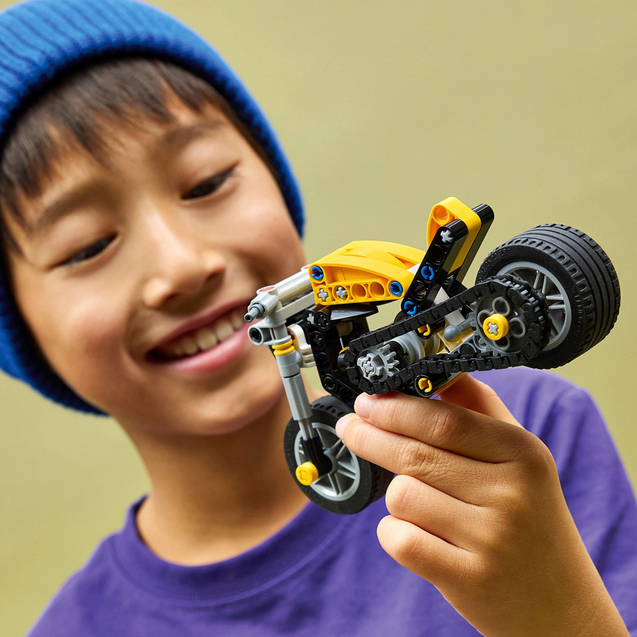 LEGO Technic Gelbes Motorrad ab 7 Jahren - Bild 4