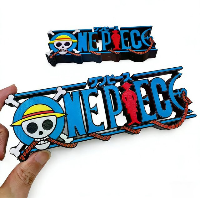Bandai One Piece Strohhut Totenkopf-Logo 3D-gedrucktes stehendes Schild, Multicolor, Anime-Sammlerstück zur Schreibtischdekoration - Bild 1