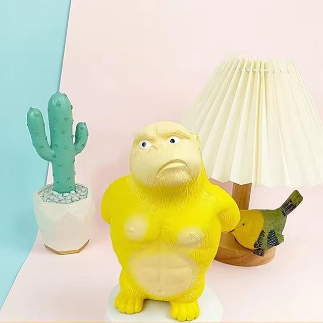 Yiran bag Gorilla Fidget Spielzeug Cartoon Orang-Utan PVC Quetschspielzeug - Bild 1