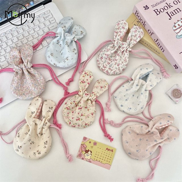 Osterhase Geschenktasche mit Blumenstrauß-Design und Kordelzug in Pink und Multicolour - Bild 1