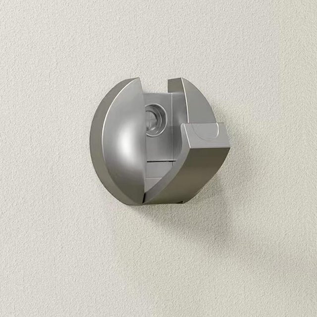 Klappbarer Wandhaken von Yiran Furniture aus Aluminium in Mattschwarz, Gold oder Silber für Badezimmer und Küche - Bild 1
