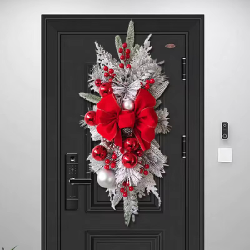 LUSQI 3-teiliges nordisches Weihnachts-Set mit Weihnachtskränz und Blättern zur Dekoration von Treppe, Kamin, Tür oder Wand - Bild 2