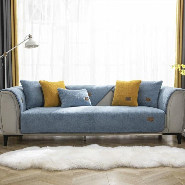 Nordischer Lamm-Samt Sofabezug mit Stickerei in Blau, rutschfest, B/T/H: 70 x 70 x 0 cm - Bild 1