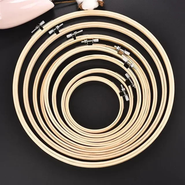 10er Set Stickrahmen aus Bambus in Beige mit Durchmesser 10 bis 30 cm für DIY Stickerei und Kreuzstich - Bild 1